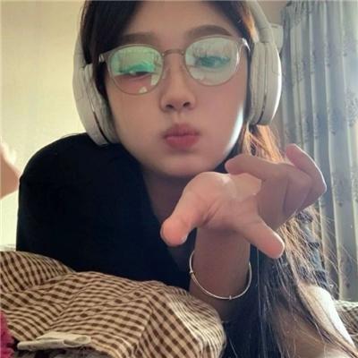 利马来的莉娜